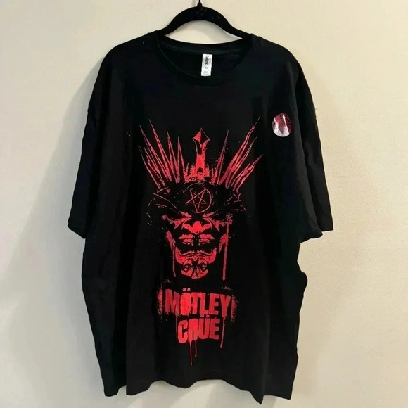 Motley Crue The Future Is Ours Tour T-shirt - Picture 1 of 5